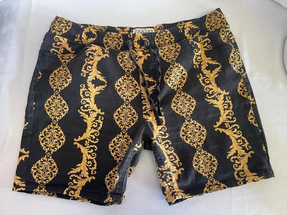 Fresh Black Gold Baroque Print Shorts Men’s Large Stretch Twill Y2K